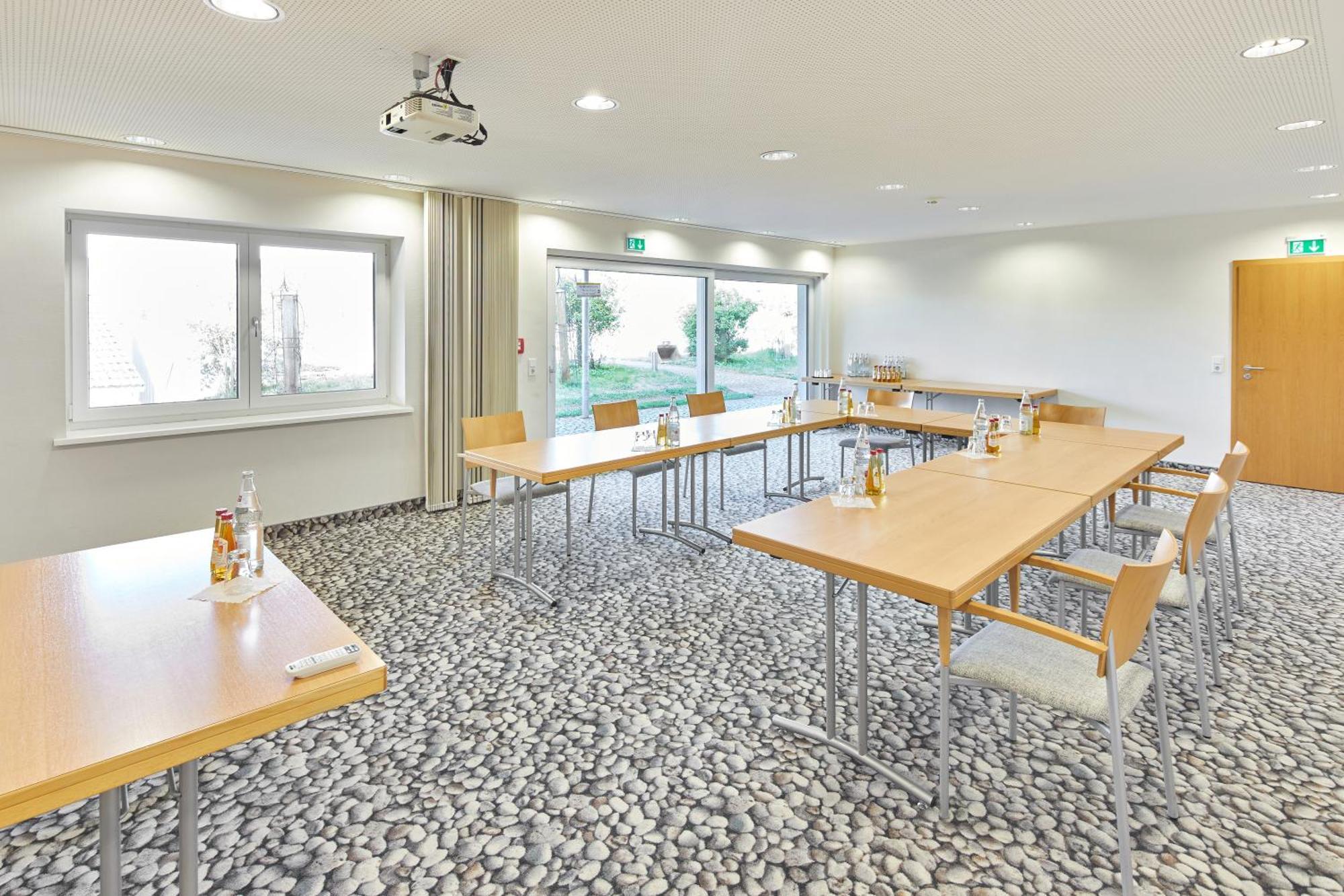 Hotel Sonneck Knüllwald Екстериор снимка