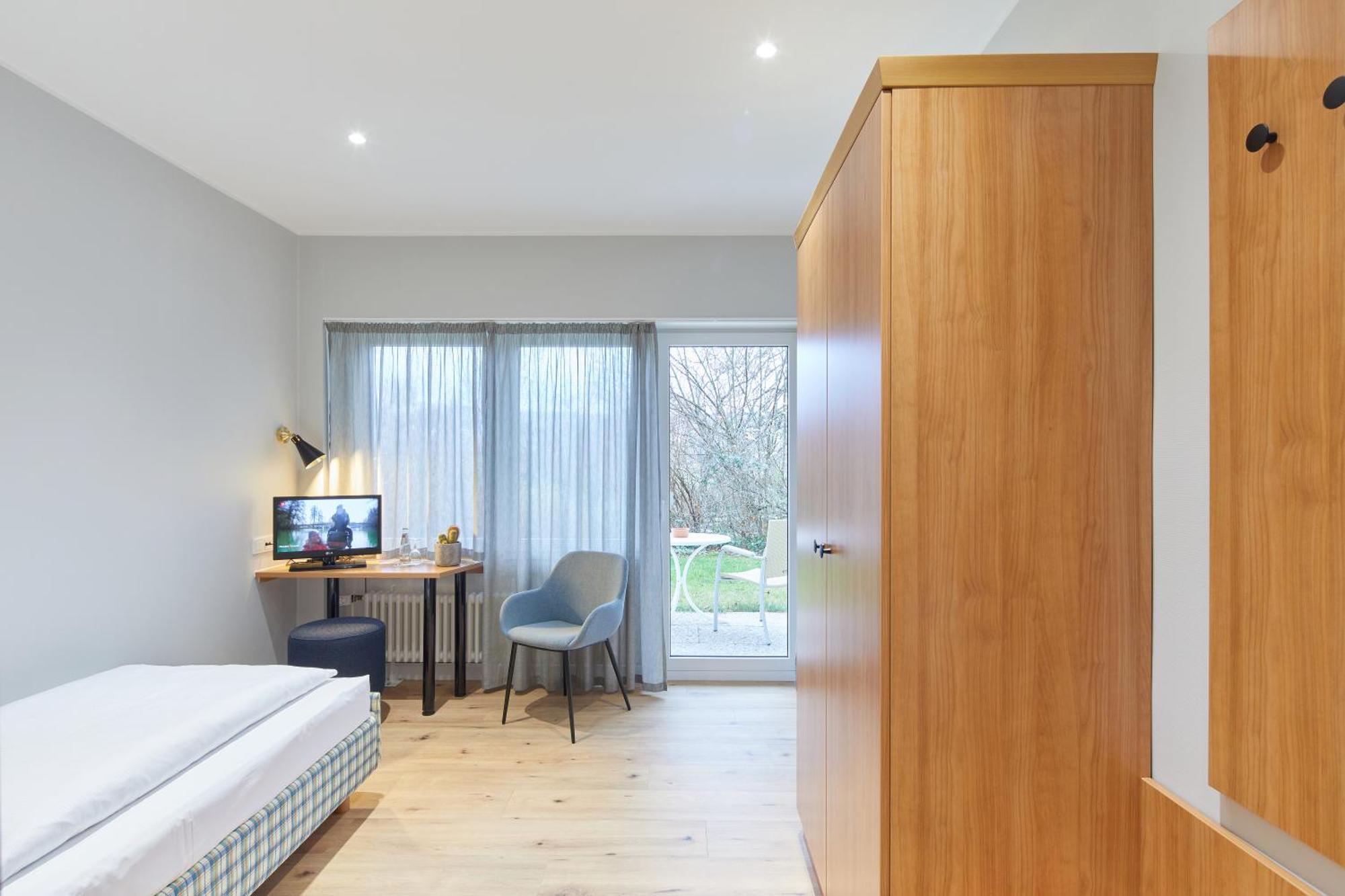 Hotel Sonneck Knüllwald Екстериор снимка