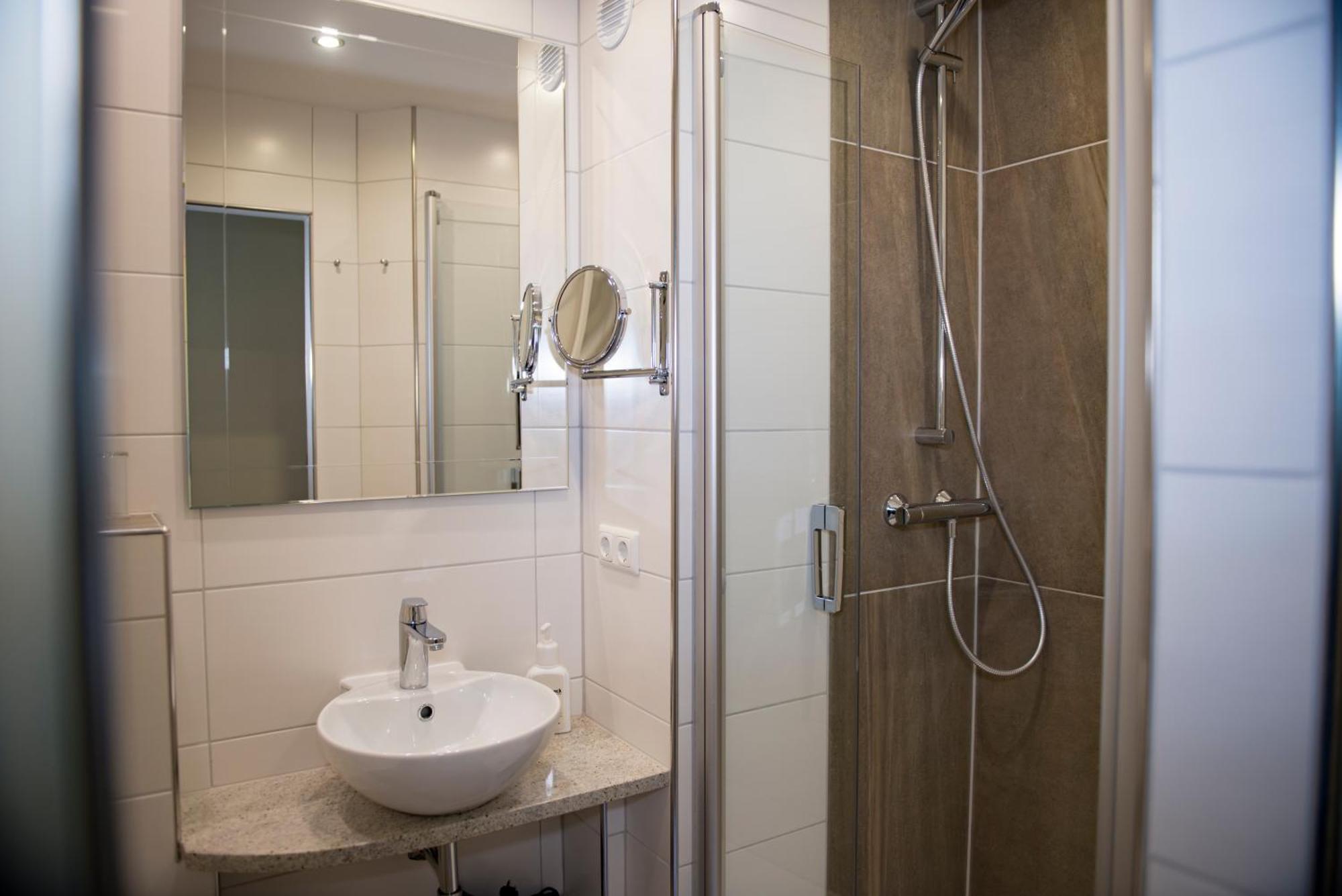 Hotel Sonneck Knüllwald Екстериор снимка