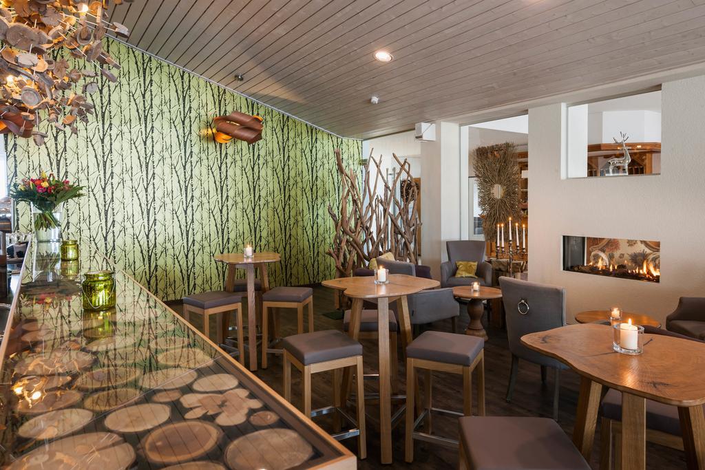Hotel Sonneck Knüllwald Екстериор снимка